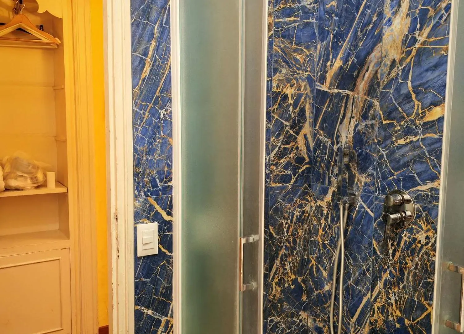 La Breccia A Porta Pia Bed & Breakfast Roma