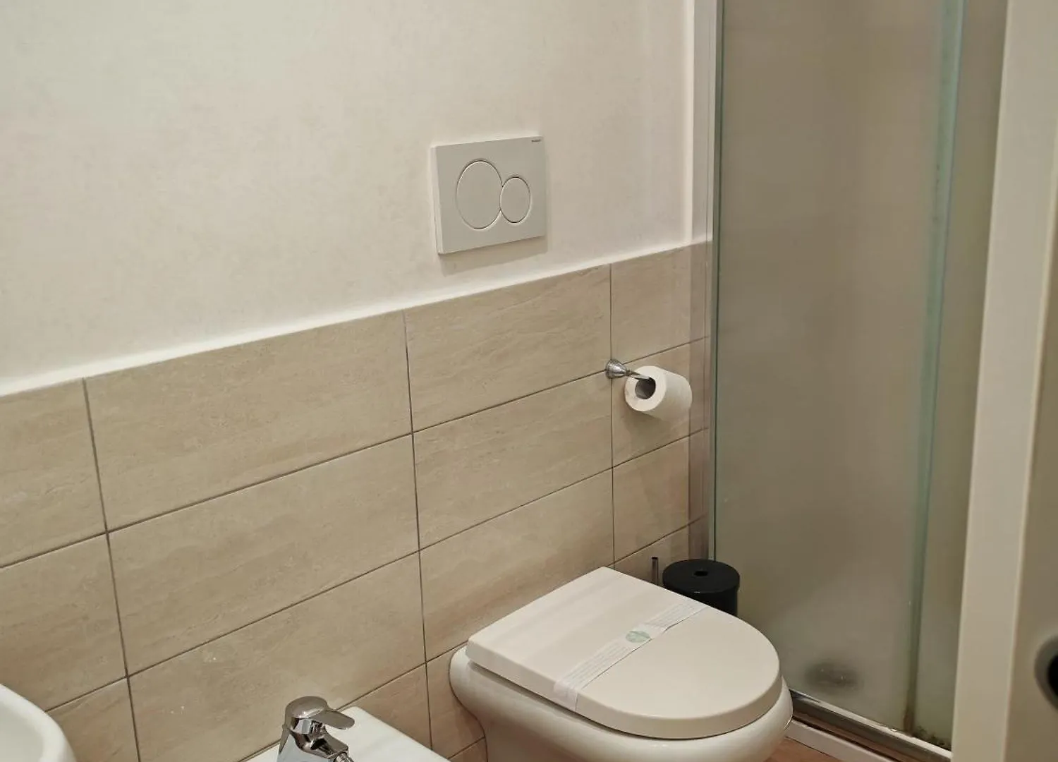 La Breccia A Porta Pia Bed & Breakfast Roma İtalya