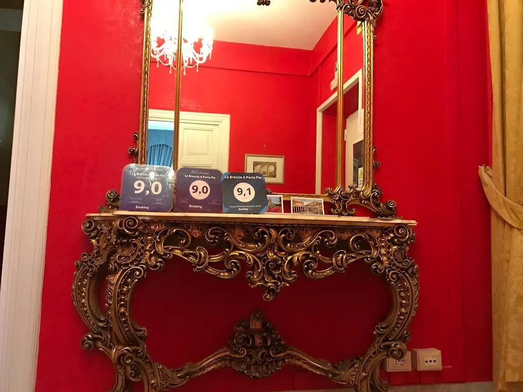Bed and Breakfast La Breccia A Porta Pia Roma 3*,  Italia