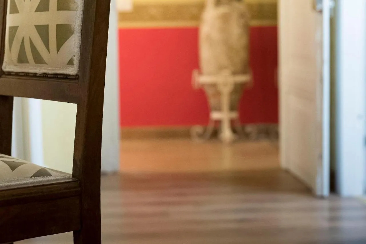Bed and Breakfast La Breccia A Porta Pia Roma Italia