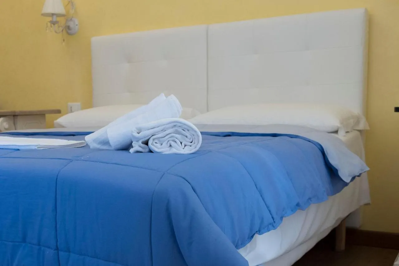Bed and Breakfast La Breccia A Porta Pia Roma