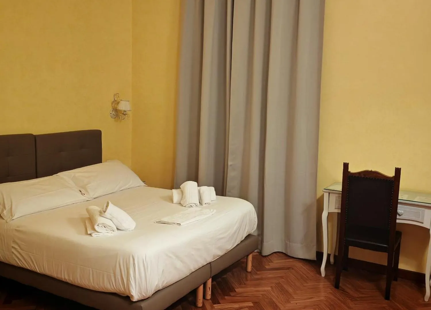 La Breccia A Porta Pia Bed and Breakfast Rome Bed & Breakfast