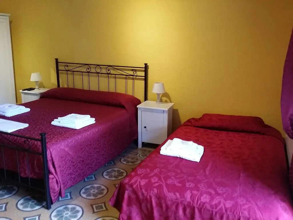 Bed and Breakfast La Breccia A Porta Pia Rzym