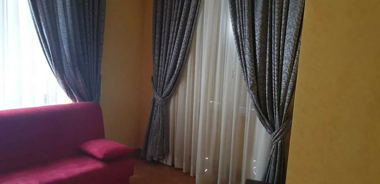Bed and Breakfast La Breccia A Porta Pia Roma